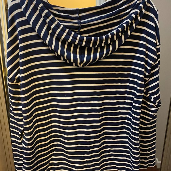 BUFFALO DAVID BITTON WOMEN'S NAVY & WHITE PULLOVER HOODIE SIZE LARGE - Picture 4 of 4